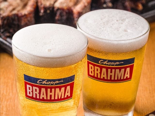 Picanha com macarrão ao molho